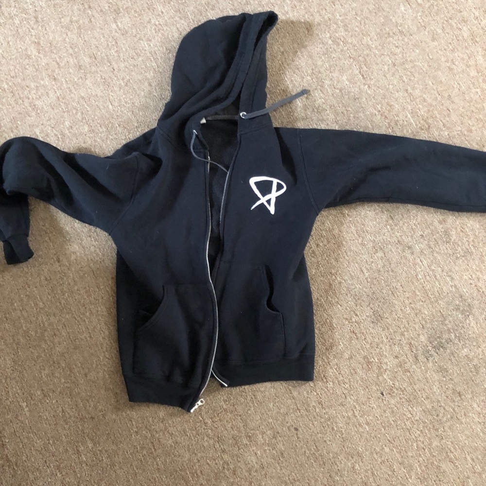 Zip up